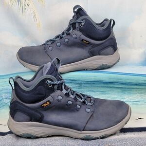 Teva Arrowood Womens 8